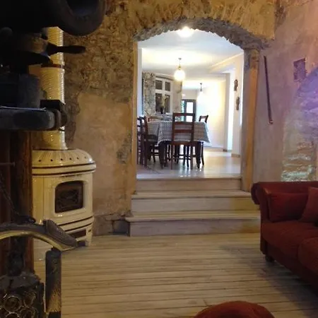 Belvedere Holiday House *