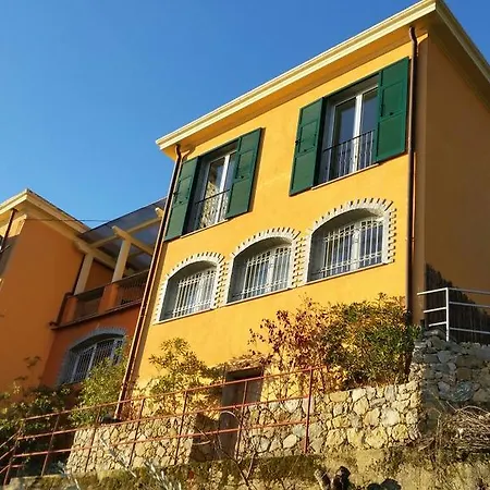 Belvedere Holiday House *